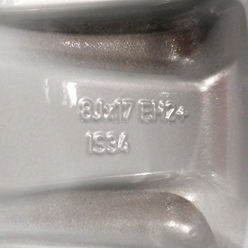 JUEGO DE LLANTAS ORIGINALES BMW EN 17" STYLE 158