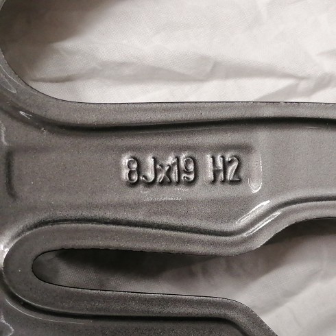 LLANTA SUELTA ORIGINAL BMW EN 19" 7845882