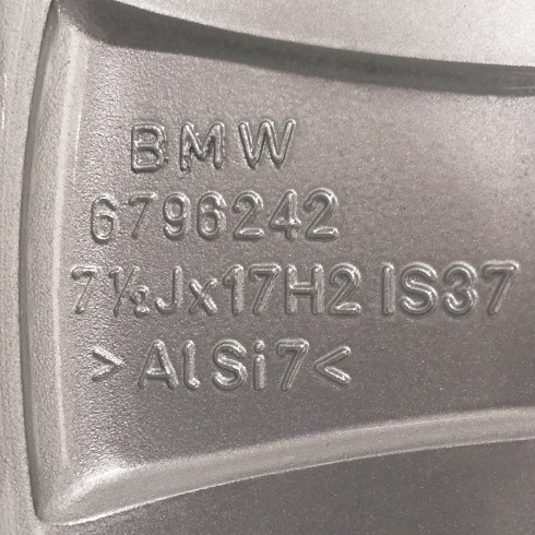 LLANTA SUELTA ORIGINAL BMW EN 17" 6796242