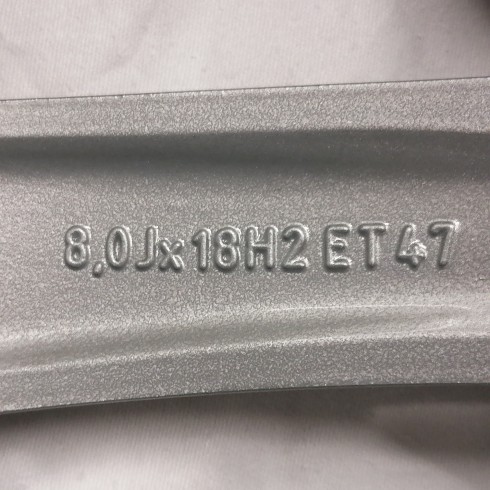 LLANTA SUELTA ORIGINAL AUDI EN 18" 8K0602025BT