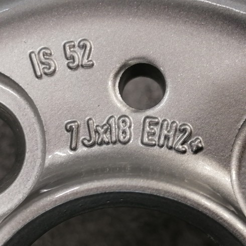 LLANTA SUELTA ORIGINAL MINI EN 18" 6777972