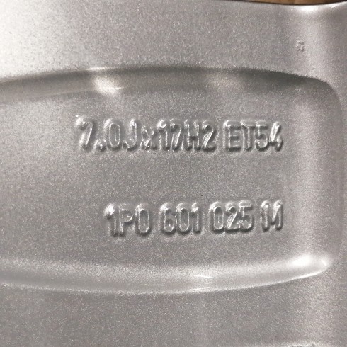 JUEGO DE LLANTAS ORIGINALES SEAT EN 17"