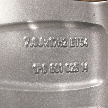 JUEGO DE LLANTAS ORIGINALES SEAT EN 17"