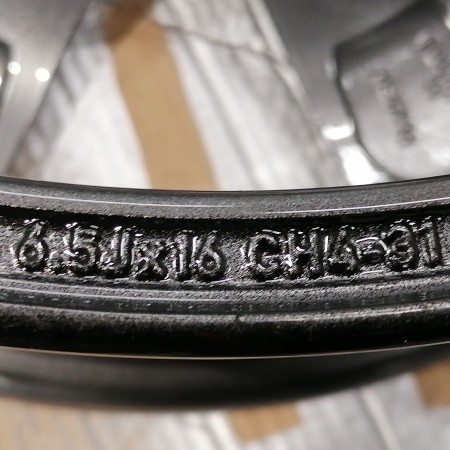 JUEGO DE LLANTAS ORIGINALES PEUGEOT EN 16"