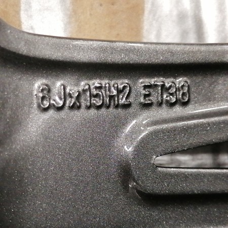 JUEGO DE LLANTAS ORIGINALES SEAT EN 15"