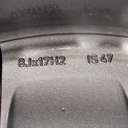 JUEGO DE LLANTAS ORIGINALES BMW EN 17" STYLE 44