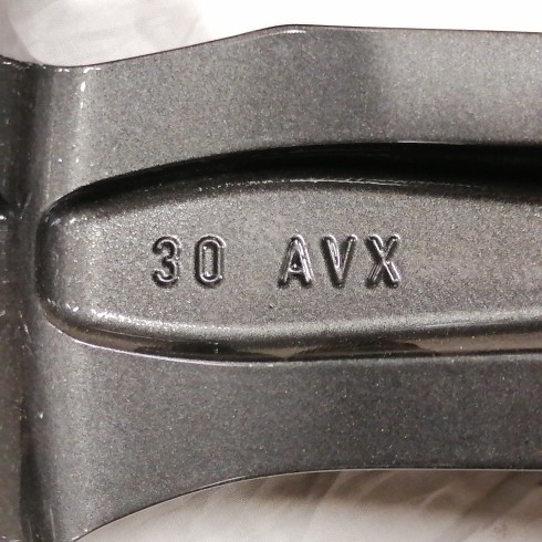 LLANTA SUELTA ORIGINAL LEXUS EN 20" 30AVX