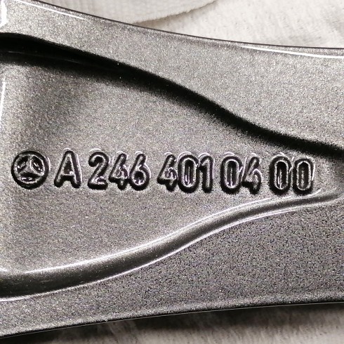 JUEGO DE LLANTAS ORIGINALES MERCEDES EN 18"