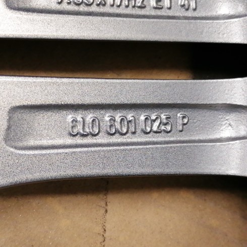 LLANTA SUELTA ORIGINAL SEAT EN 17" 6L0601025P