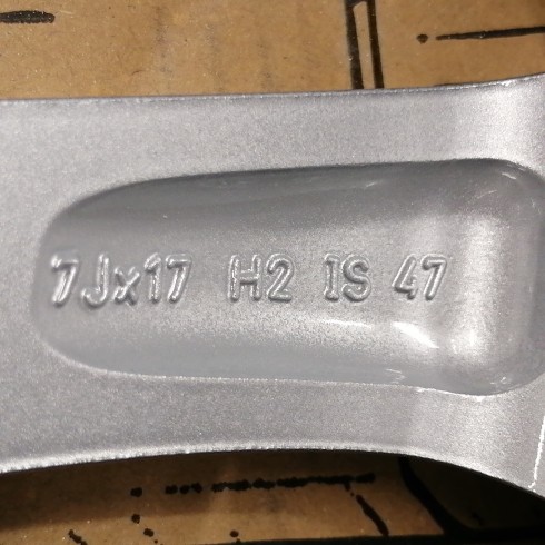 LLANTA SUELTA ORIGINAL BMW EN 17" 6751415