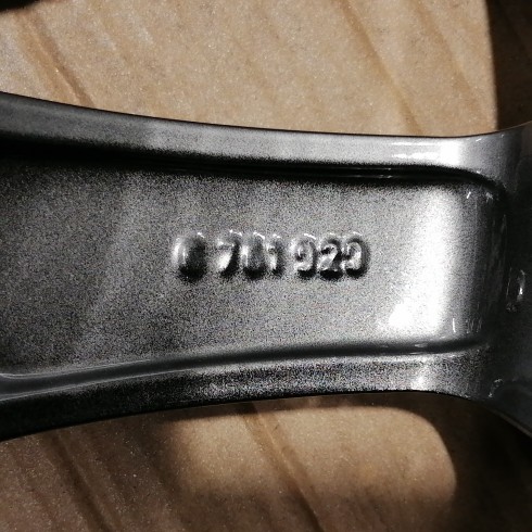 JUEGO DE LLANTAS ORIGINALES BMW EN 17" STYLE 130