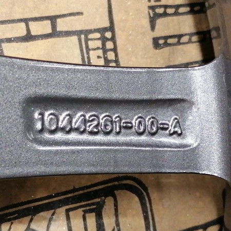 LLANTA SUELTA ORIGINAL TESLA EN 19" 104426100A