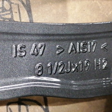 LLANTA SUELTA ORIGINAL BMW EN 19" 8043651