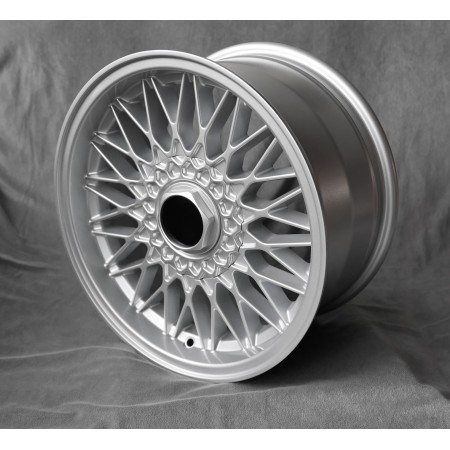 LLANTA CLASICA PARA BMW