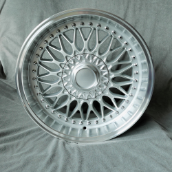 LLANTA CLASICA PARA BMW