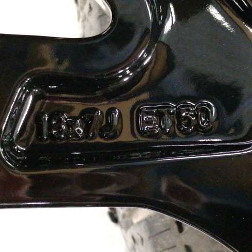 JUEGO DE LLANTAS ORIGINALES TOYOTA EN 18"