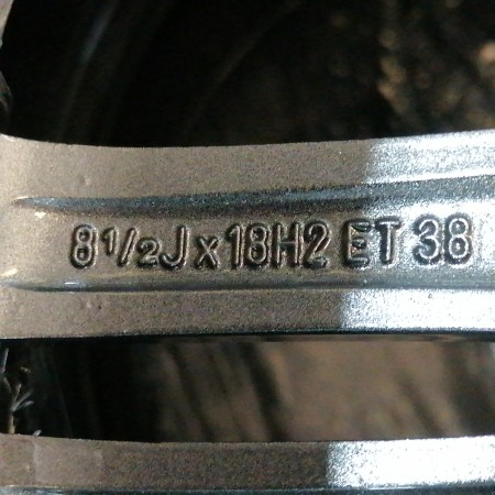 JUEGO DE LLANTAS ORIGINALES MERDECES EN 18"