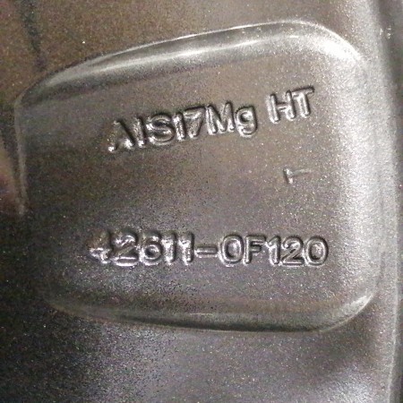 JUEGO DE LLANTAS ORIGINALES TOYOTA EN 17"