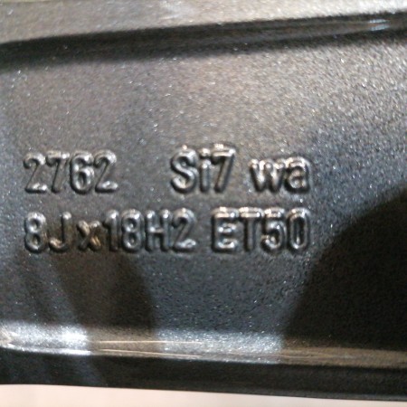 JUEGO DE LLANTAS ORIGINALES MERCEDES EN 18"