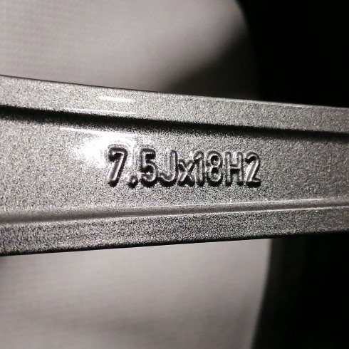 JUEGO DE LLANTAS ORIGINALES MERCEDES EN 18"