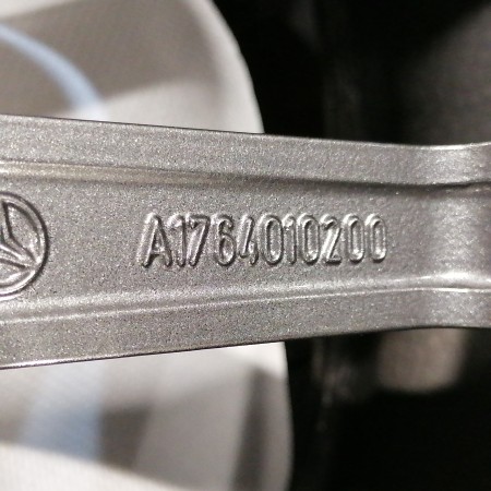 JUEGO DE LLANTAS ORIGINALES MERCEDES EN 18"