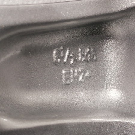 JUEGO DE LLANTAS ORIGINALES BMW EN 16" STYLE 139