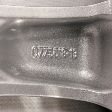 JUEGO DE LLANTAS ORIGINALES BMW EN 16" STYLE 139