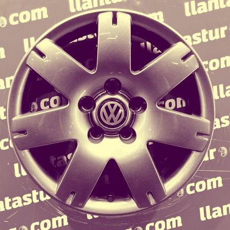 JUEGO DE LLANTAS PERSONALIZABLES VOLKSWAGEN EN 16"