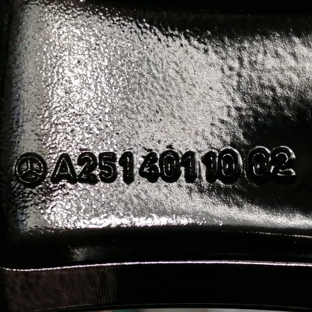 JUEGO DE LLANTAS ORIGINALES MERCEDES EN 17"