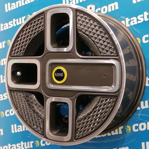 JUEGO DE LLANTAS ORIGINALES MINI EN 17"