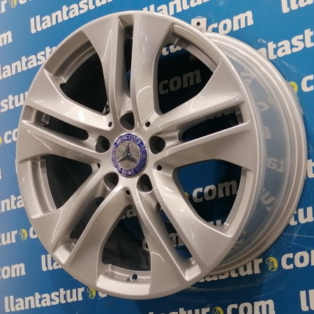 JUEGO DE LLANTAS ORIGINALES MERCEDES EN 17"