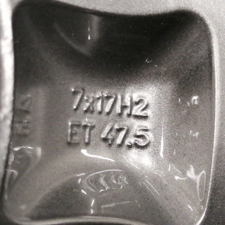 JUEGO DE LLANTAS ORIGINALES FORD EN 17"