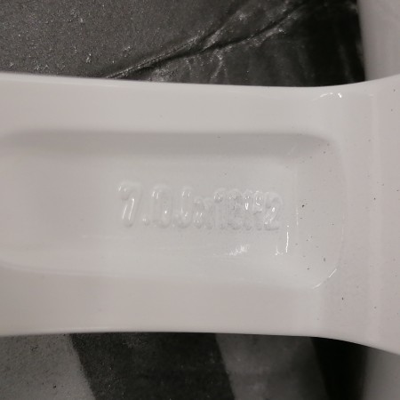 JUEGO DE LLANTAS ORIGINALES SEAT EN 16"