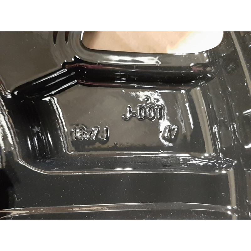 CONJUNTO DE JANTES ORIGINAIS NISSAN DE 18"