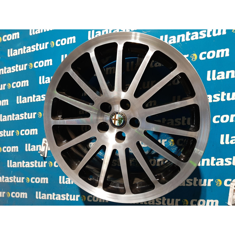 CONJUNTO DE JANTES ORIGINAIS ALFA ROMEO DE 17"