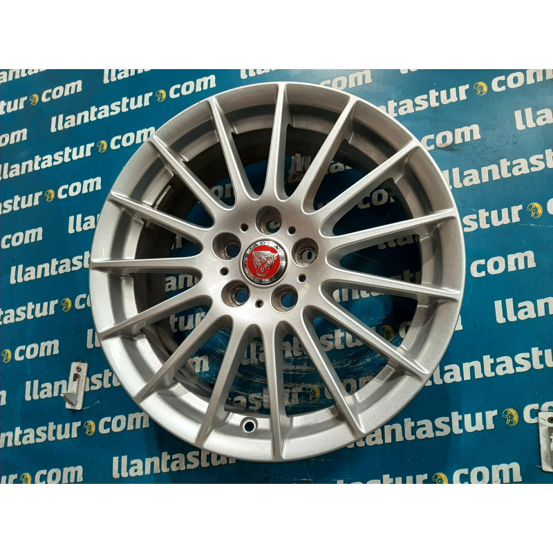 JUEGO DE LLANTAS ORIGINALES JAGUAR EN 17"