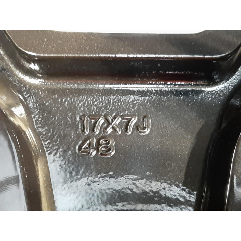 JUEGO DE LLANTAS ORIGINALES SUBARU EN 17"