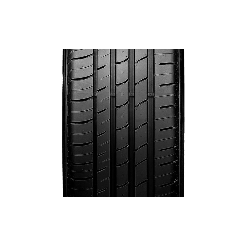Nexen N'Fera RU1