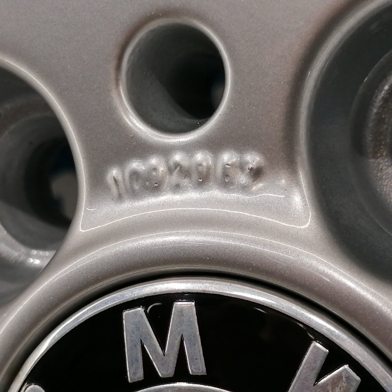 CONJUNTO DE JANTES ORIGINAIS BMW DE 17" MODELO 32