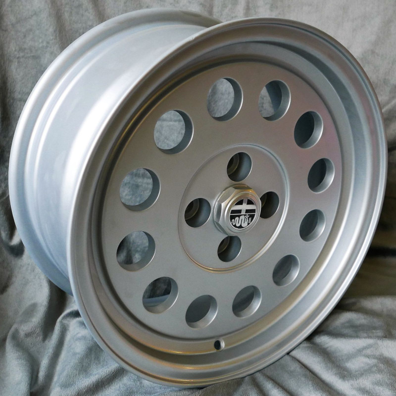 JANTE CLÁSSICA PARA ALFA ROMEO DE 15"