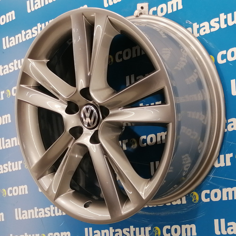 JUEGO DE LLANTAS ORIGINALES VOLKSWAGEN EN 17"