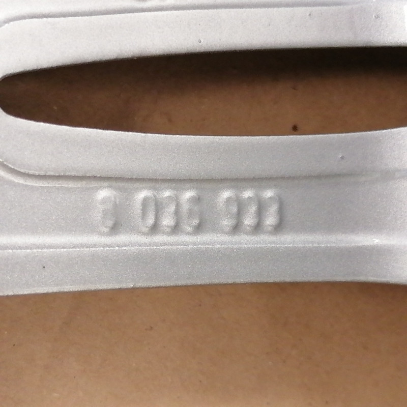 JANTE AVULSA ORIGINAL BMW DE 18" 8036934